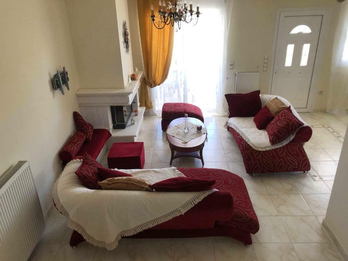 Amazing House In Kiato Near The Beach Экстерьер фото